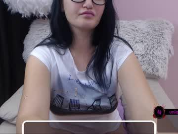 hellendesire chaturbate